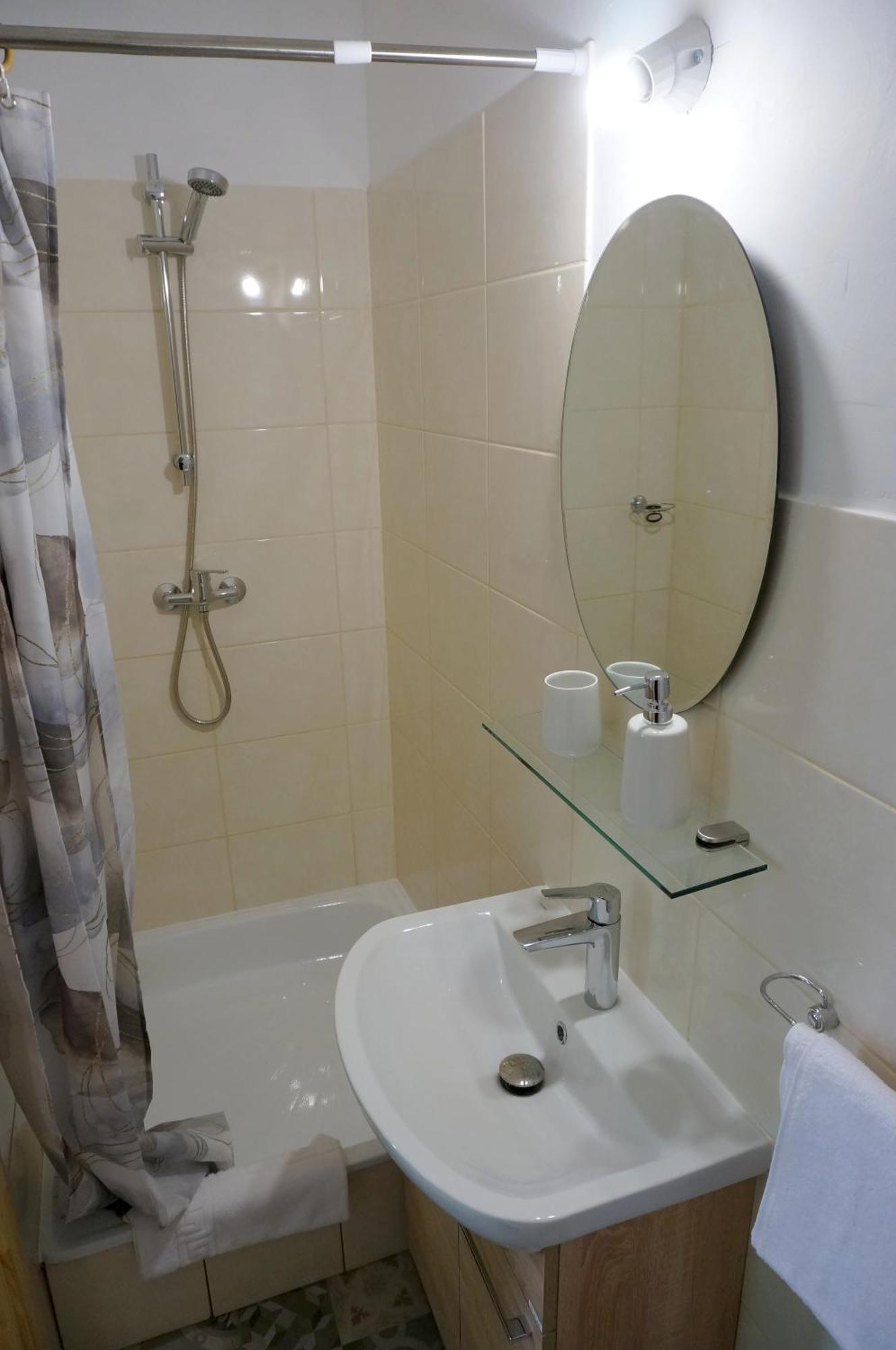 לייפאז'ה Uliha Apartamenti מראה חיצוני תמונה
